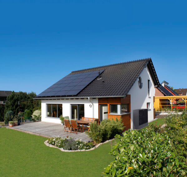 VIESSMANN Vitovolt 300-DG M445HC Blackframe  - obrazek 3